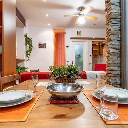 Appartamento Nest - Suna - - 50m Dal - Wi-fi